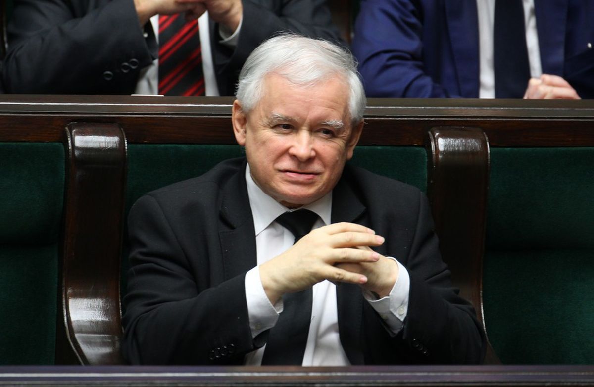 Kaczyński na wykładzie w Toruniu. Owsiak i media pod ostrzałem