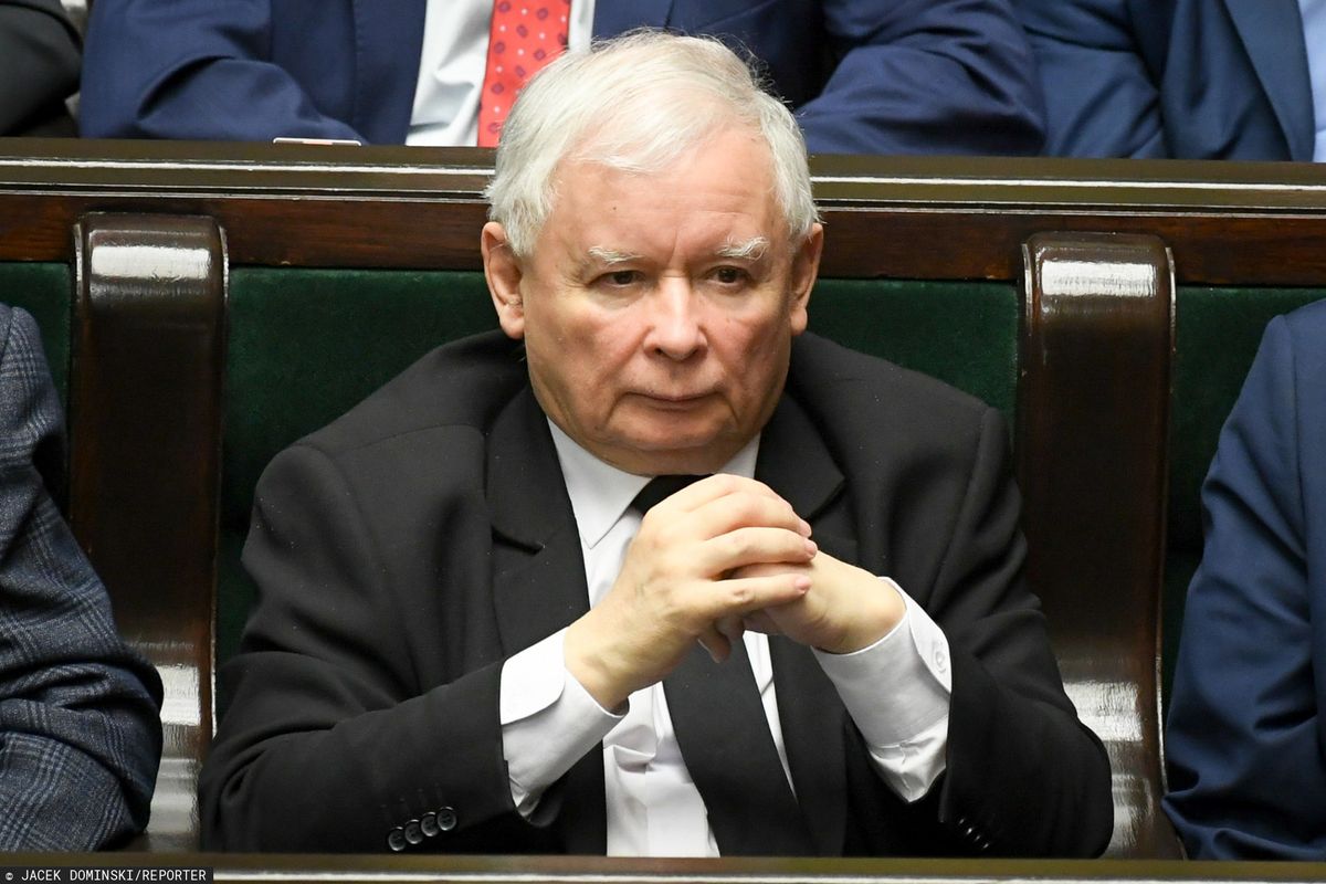 Rejestr korzyści. Jarosław Kaczyński nie wypełnił wykazu. Daje zły przykład