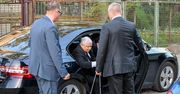 Jarosław Kaczyński to pracoholik, który "posunął się w latach". Źle znosi problemy zdrowotne