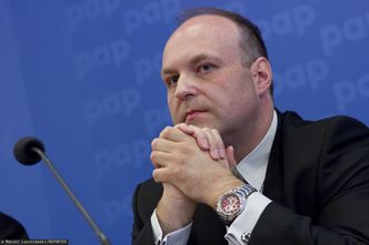 Koronawirus. Sklepy mają zapewnić rękawiczki klientom. "To największe wyzwanie"