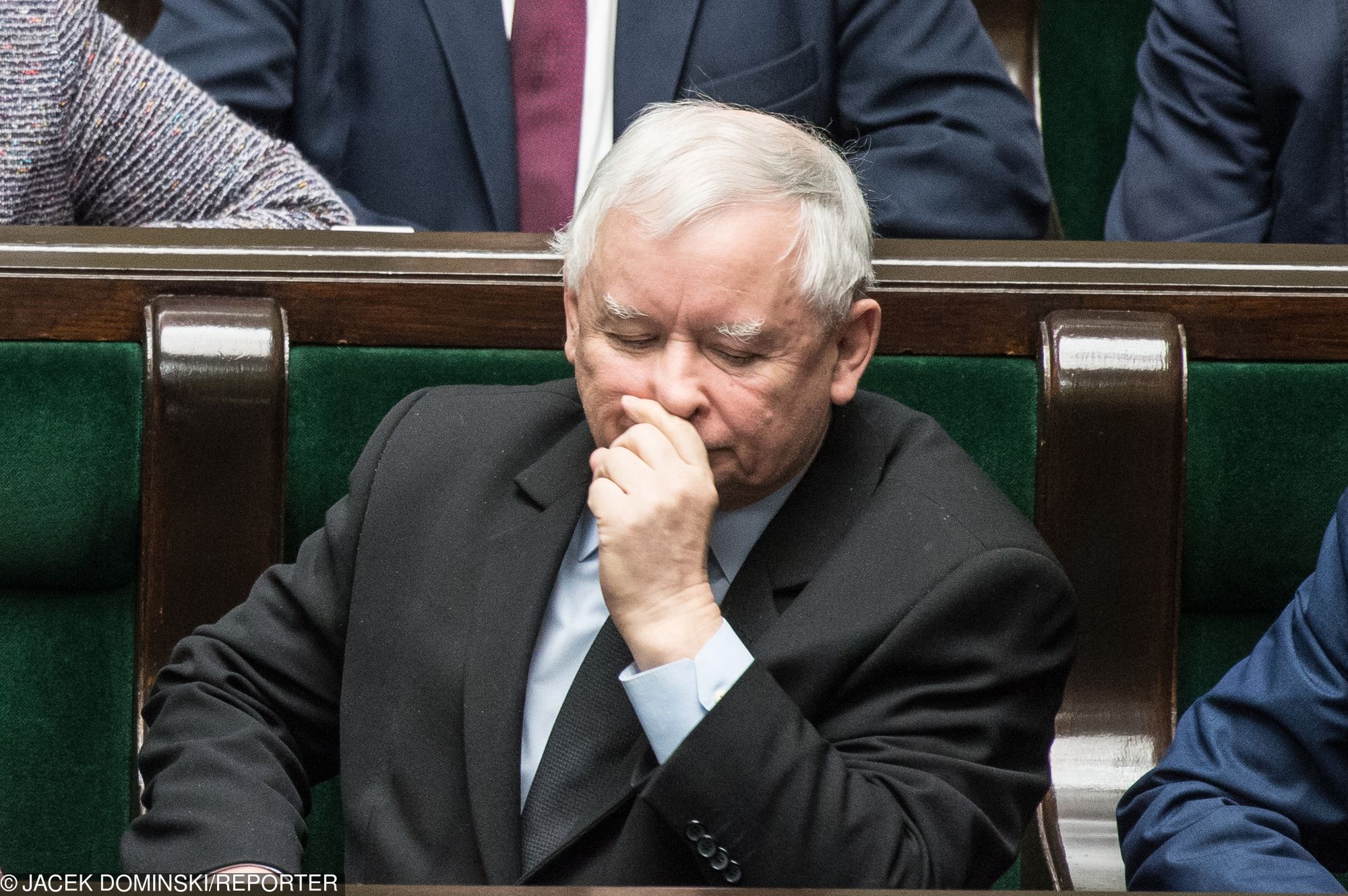 Poznański prokurator powiesił w gabinecie fotomontaż z Jarosławem Kaczyńskim