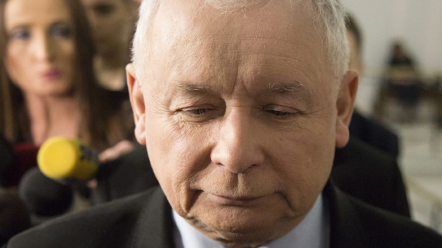 Europa nie daje Kaczyńskiemu powodu, aby popadać w przesadną nerwicę
