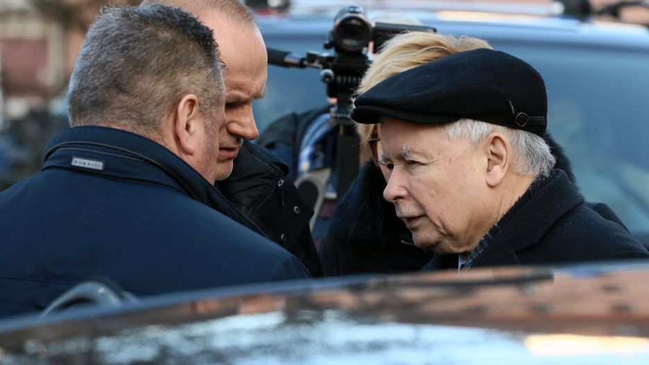 Afera wybuchła po ujawnieniu nagrań rozmów Jarosława Kaczyńskiego ws. inwestycji