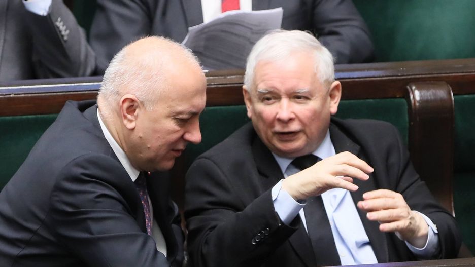 Joachim Brudziński i Jarosław Kaczyński w Sejmie