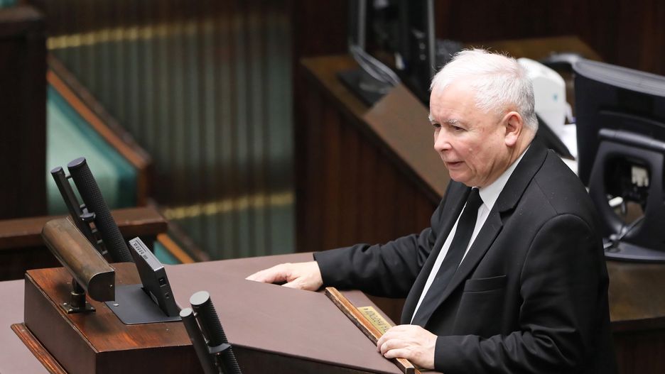 Kaczyński  na mównicy sejmowej, 19 listopada 2019 r.
