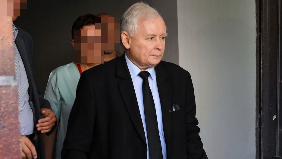 Jarosław Kaczyński w ubiegłym roku  przebywał ok. 40 dni w Szpitalu MON w Warszawie