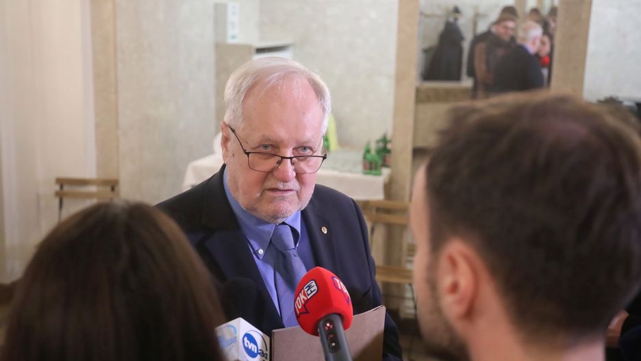 Koronawirus w Polsce. Wybory prezydenckie 2020. Pod stanowiskiem PAN podpisał się prof. Jerzy Duszyński