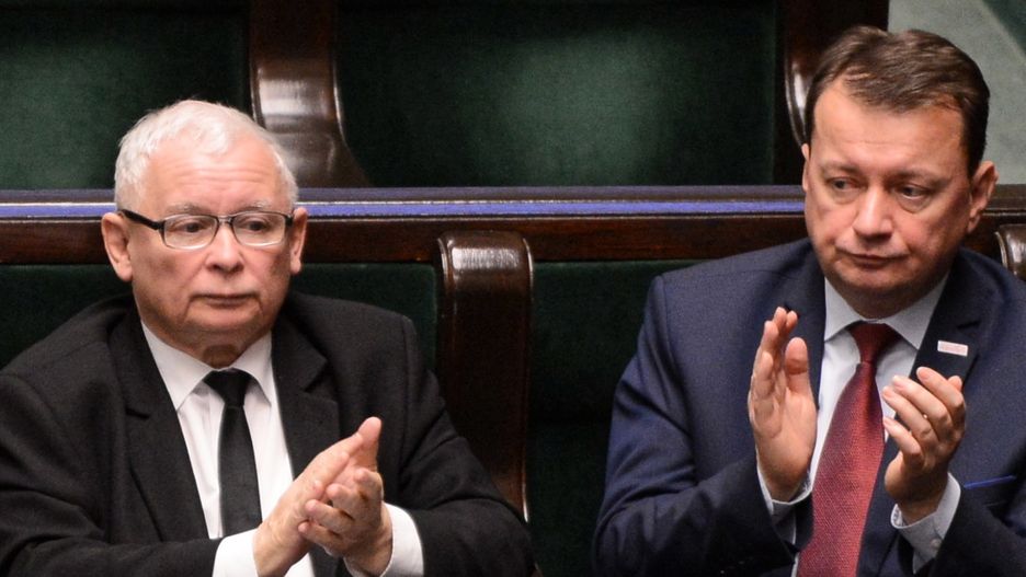 PiS na pierwszym miejscu niezależnie od tego, ilu ma konkurentów