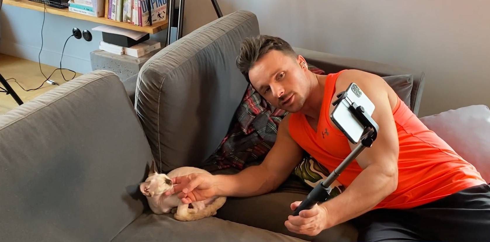 Qczaj z kotką Grażyną