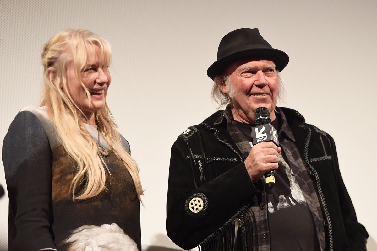 Daryl Hannah wzięła ślub z Neilem Youngiem