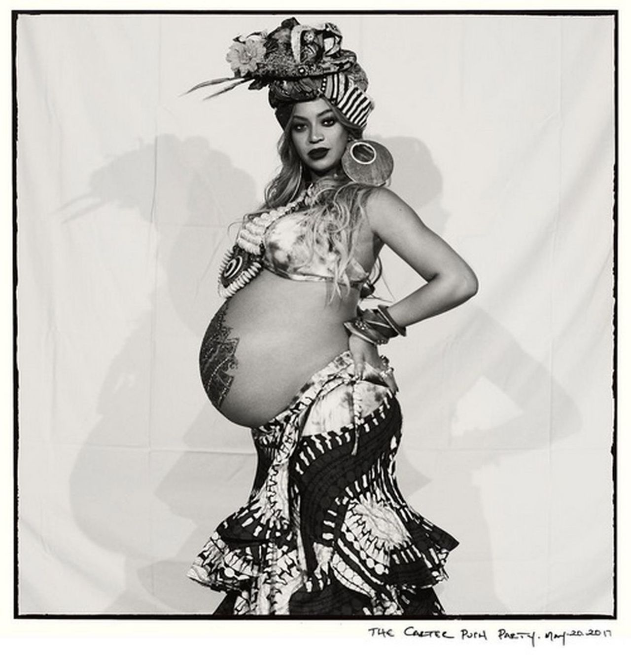 Beyonce pokazała ogromny, ciążowy brzuszek! W końcu rozwieje plotki o surogatce?