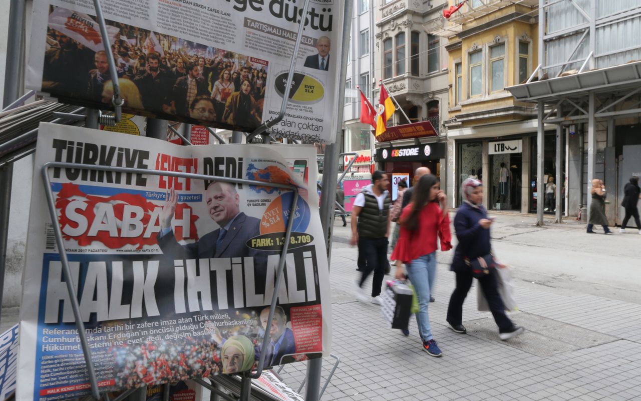 Obserwatorzy OBWE i RE: referendum w Turcji nie spełniało standardów