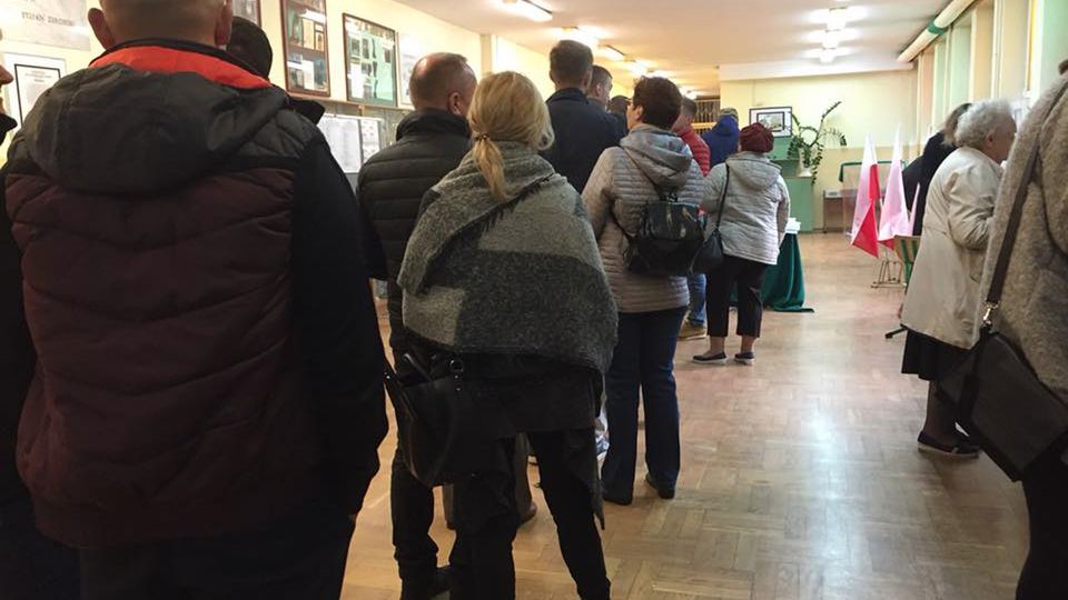 Godziny głosowania. Wybory parlamentarne 2019.