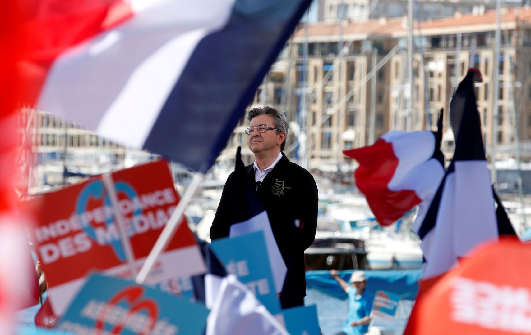 Jean-Luc Melenchon pnie się w sondażach. To zła wiadomość dla Polski