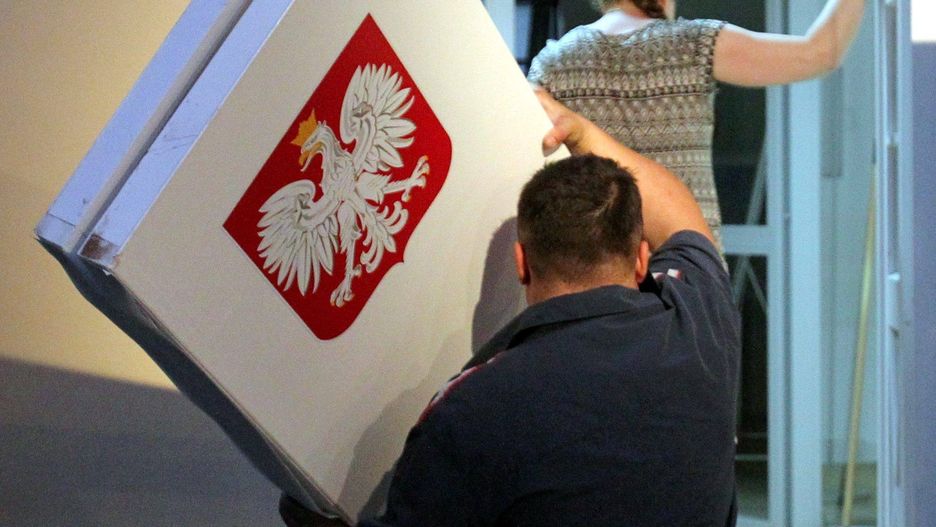 Komisarze wyborczy mogą powołać komisje w składzie 5-osobowym