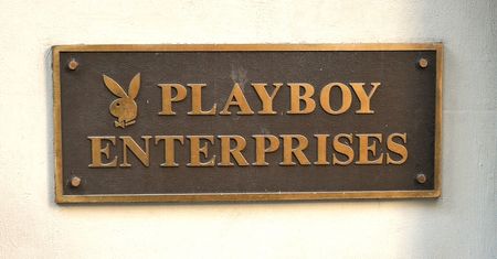 Niewidomy pozwał Playboya, bo "magazyn dyskryminuje niepełnosprawnych"