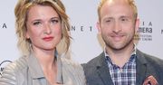 Romantyczna stylizacja partnerki Borysa Szyca na festiwalu filmowym w Krakowie. Wybrała torebkę polskiej marki