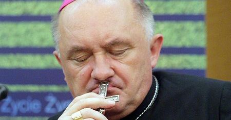 "Relanium na emocje w dyskusji o ocenie z religii"
