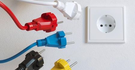 Domowa instalacja elektryczna: jak rozmieścić gniazda elektryczne?