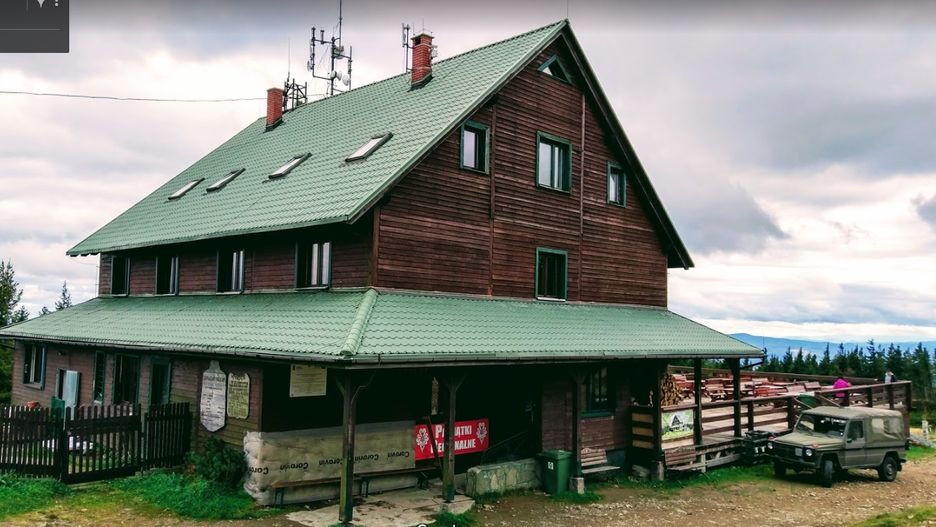Schronisko PTTK Skrzyczne w Szczyrku (woj. śląskie)