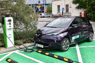 Samochody elektryczne zaleją Europę. Ale Polska będzie stała z boku
