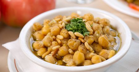 Nie tylko hummus, czyli pięć pomysłów na danie z ciecierzycy