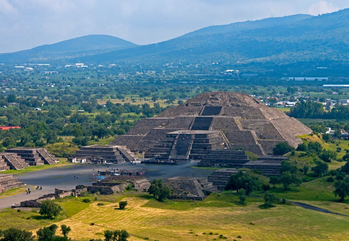 Odkryli tajemne przejście do "świata umarłych" pod piramidą w Meksyku