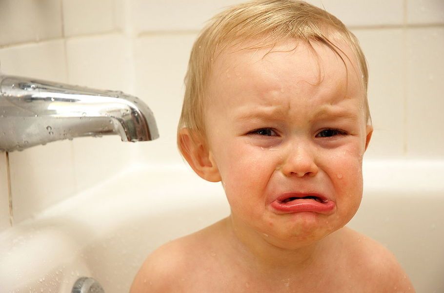 Czy wiesz, jak zwalczyć objawy popularnych przypadłości dziecięcych?