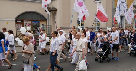 Marsz dla Życia i Rodziny przeszedł zmienioną trasą