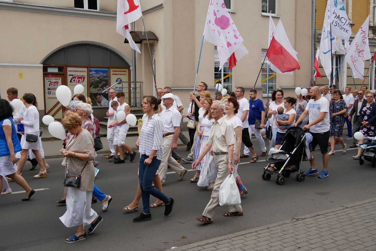 Marsz dla Życia i Rodziny przeszedł zmienioną trasą
