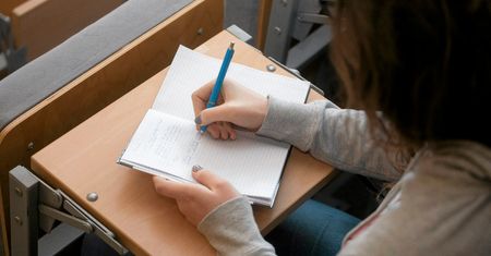 Strajk nauczycieli 2019. Korepetytor zabiera głos. "Nasz zawód został spłycony"