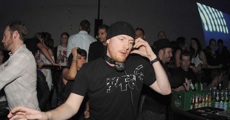 DJ Eric Prydz obrabował bank w Olsztynie? "Stary, policja cię szuka"