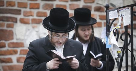 Żydzi w Niemczech coraz częściej obrażani i opluwani. Boją się o bezpieczeństwo