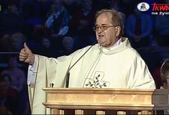 Heheszki z papieżem. Jak Rydzyk zaczął je opowiadać, ojcowie chcieli go ściągnąć z ambony