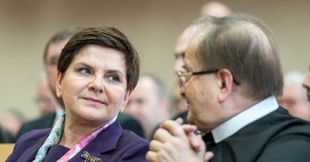 "Będziemy protestować i walczyć". Powstał Komitet Obrony Pomników Jana Pawła II