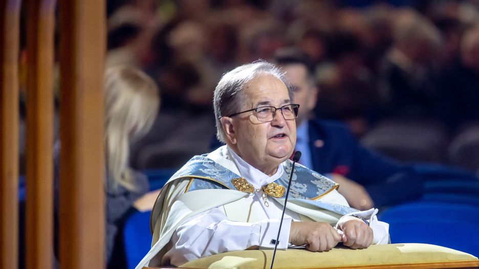 Listy prezydenta Andrzeja Dudy i prezesa PiS Jarosława Kaczyńskiego zostały odczytane podczas urodzin Radia Maryja
