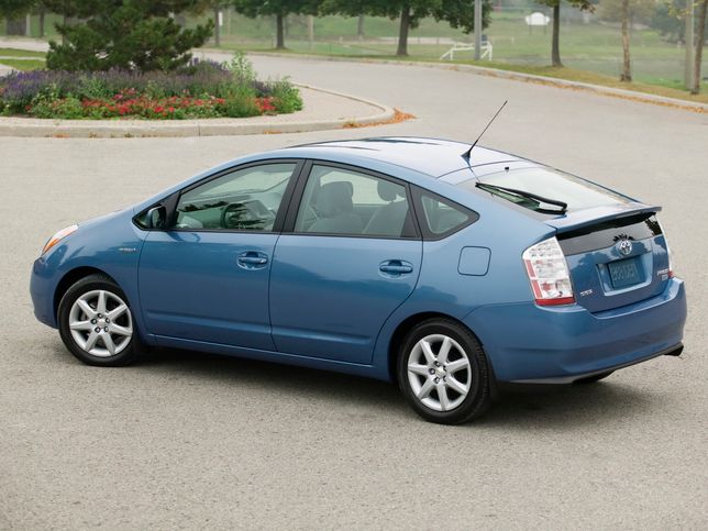 Prius; Blue 