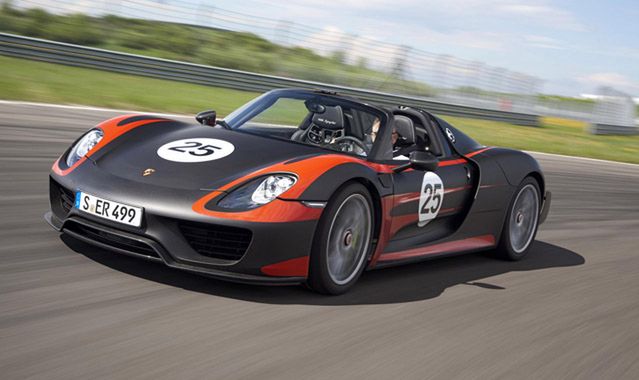 Nowe zdjęcia i specyfikacja Porsche 918 Spyder
