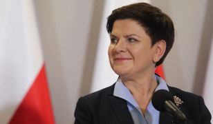 Dobrze się oceniła, więc przyznała sobie nagrodę. Internauci komentują gest Beaty Szydło