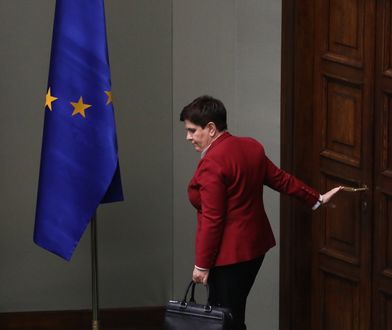 Rekonstrukcja jednak szeroka, ale bez wymiany Szydło? Nowe przecieki