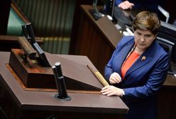 Wicepremier Beata Szydło i minister Elżbieta Rafalska zostają na stanowiskach. PO nie dało rady przegłosować wniosku