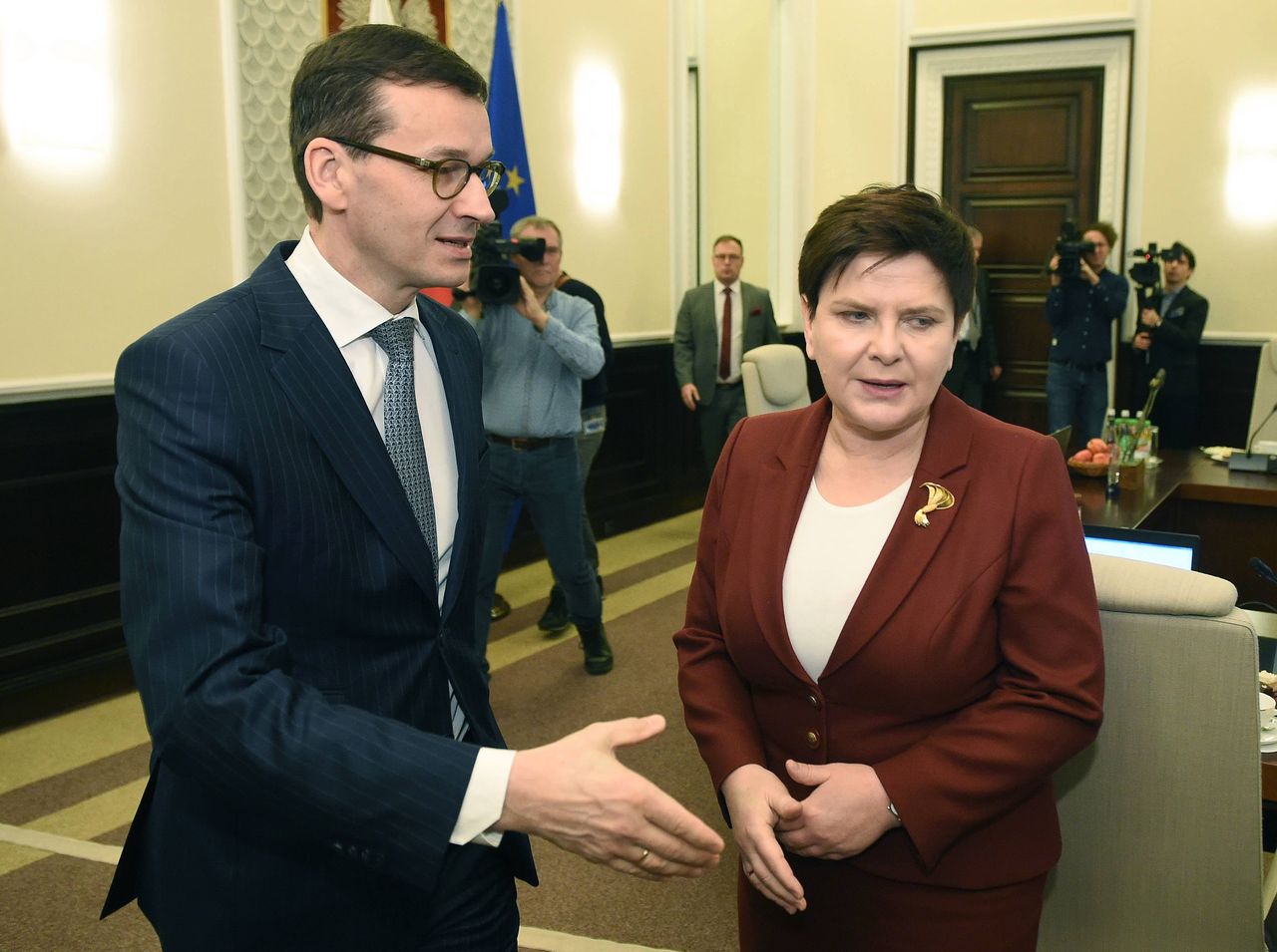 Morawiecki powinien znacznie zmienić politykę Szydło. Tego domagają się Polacy