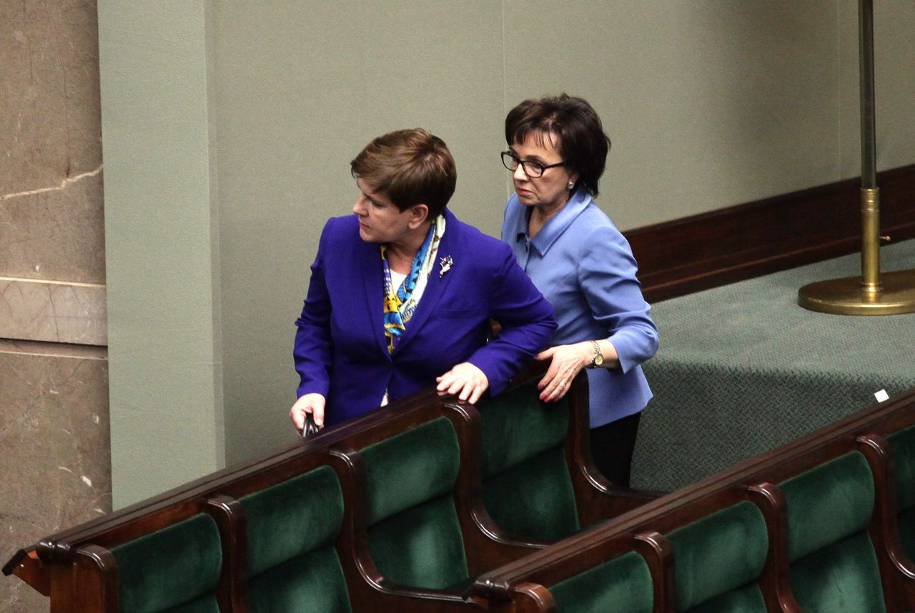 Kuriozalne premie w rządzie. Podwładna Beaty Szydło zarabiała prawie jak... Beata Szydło