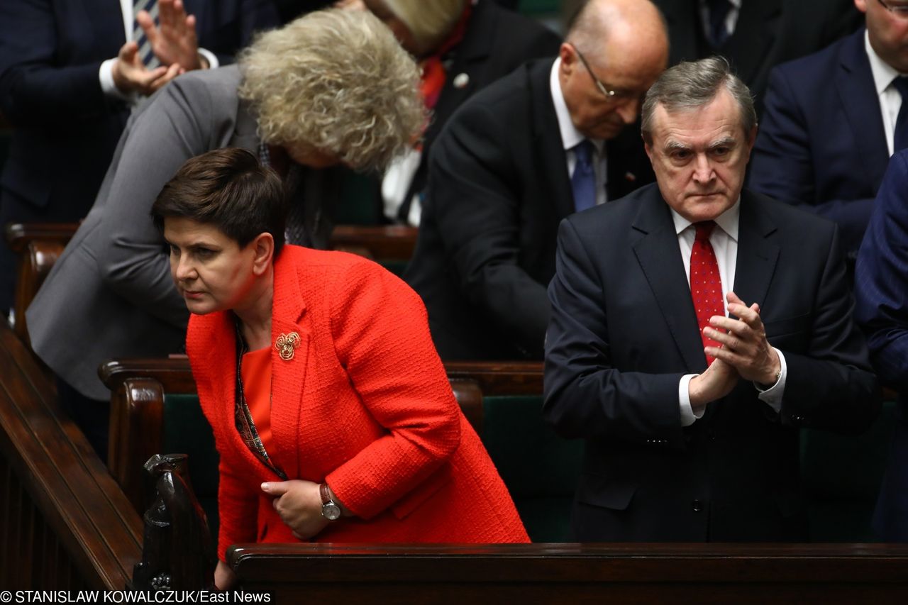 Beata Szydło nie wie, co ją czeka. "Może mnie nie odwołają do czwartku"