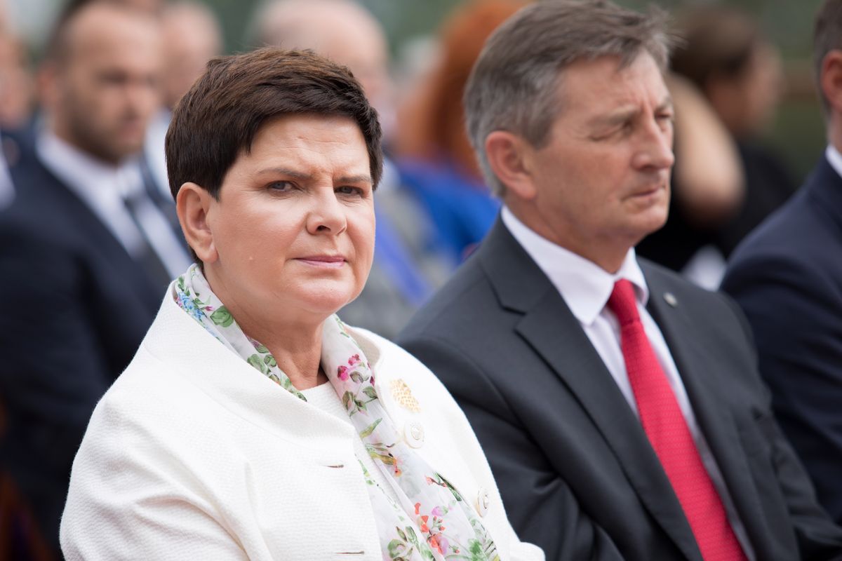 Premier Szydło o słowach Macrona: Polska broni swoich praw