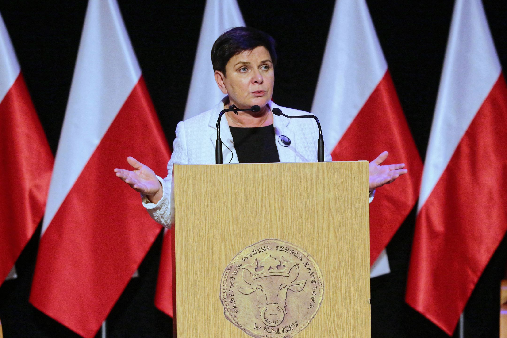 Beata Szydło bezpośrednio po doniesieniach medialnych, odniosła się do sprawy