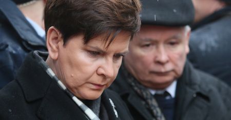 Szydło przegrała głosowanie. Pierwsze komentarze po porażce