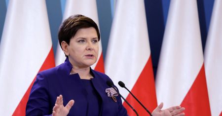 Bruksela się wycofa? Szydło: Będę najszczęśliwsza