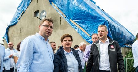 Tylko w WP: Polacy źle oceniają działania rządu PiS po nawałnicach