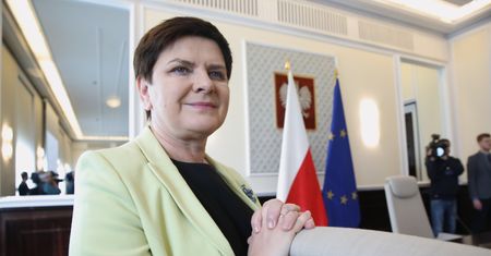 Komitet-widmo. "Po odejściu Szydło słuch o nim zaginął". Gliński dementuje